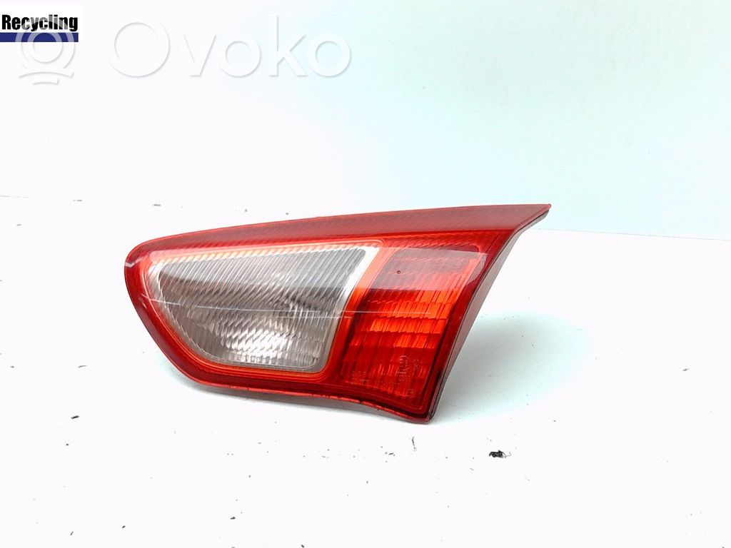 Mitsubishi Lancer VIII Takavalon lasit 