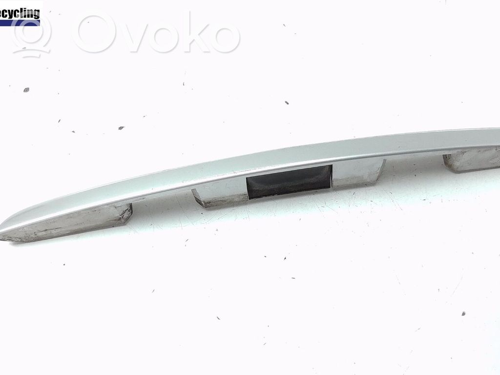 Tailgate interior release/open handle   8726P4