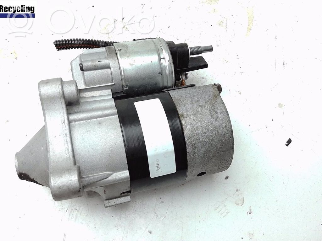 Motor de arranque   8200266777,8200182178