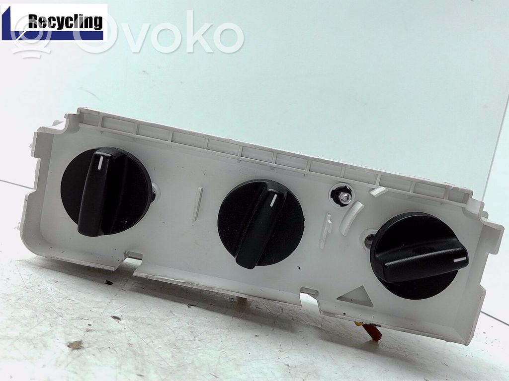 BMW 3 E36 Unitate control aer condiționat/încălzire 