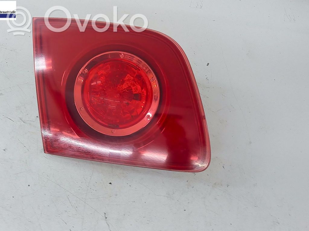 Mazda 3 I Takaluukun takavalot 