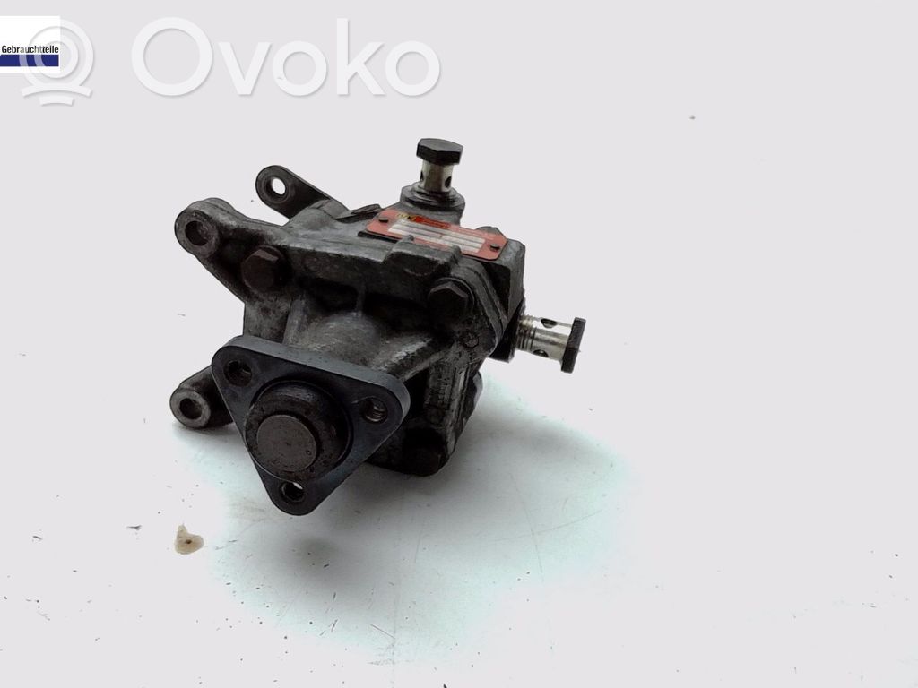 BMW 3 E36 Power steering pump 