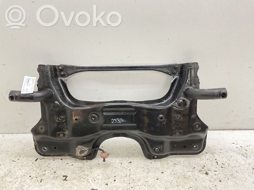 Opel Combo D Priekinis traversas 
