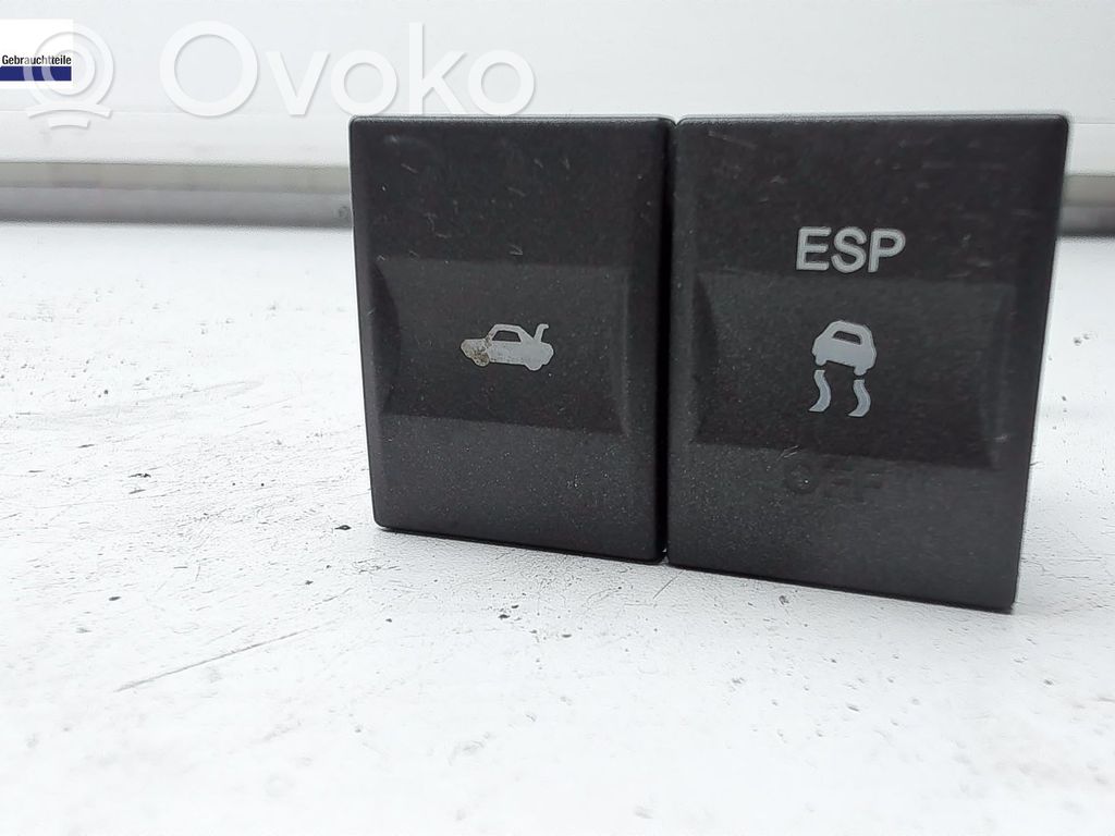 Ford Mondeo Mk III ESP (stability program) switch 