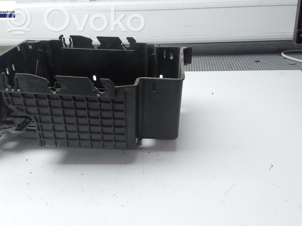 Citroen C2 Akumuliatoriaus dėžė 