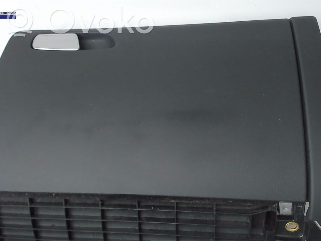 Audi A4 S4 B8 8K Guantera 