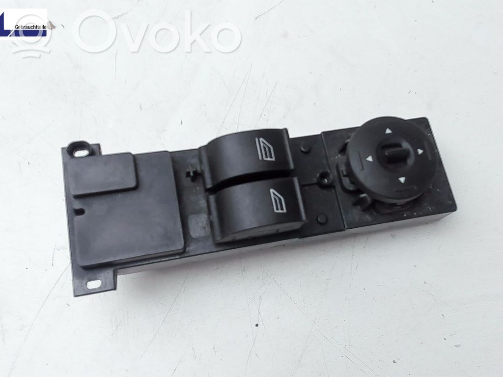 Ford Focus Interruttore di controllo dell’alzacristalli elettrico 