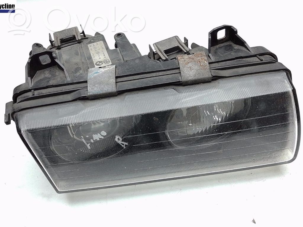 Scheinwerfer   63121387042