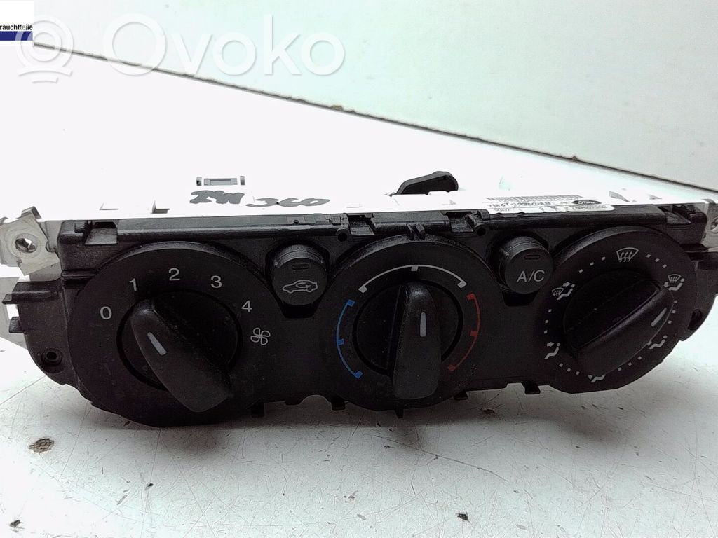 Ford Focus Climate control unit 