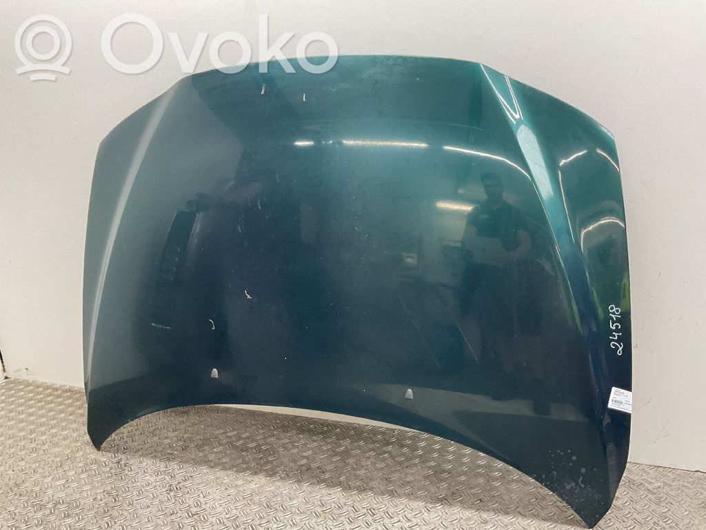 Volvo V70 Konepelti 