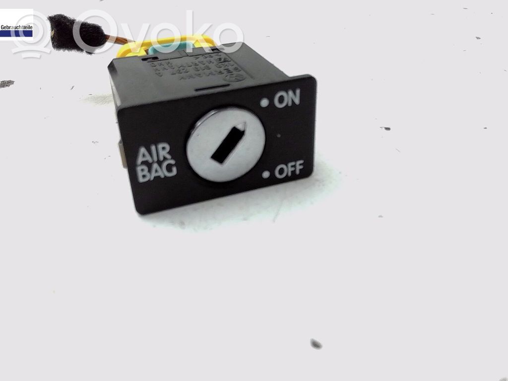 Interruptor ESP (programa de estabilidad)   5M0927117CREH