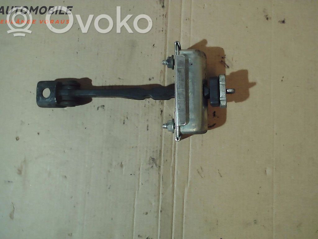 Etuoven pidätin   13242975,05160259