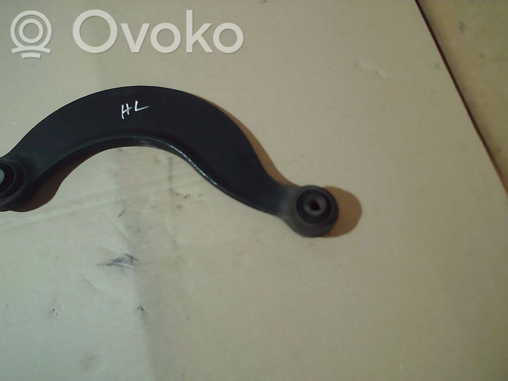 Rear control arm   1064128