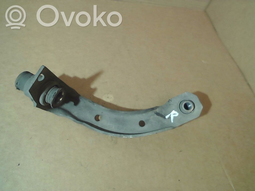 Engine mounting bracket   8200549046,M6813WOCO