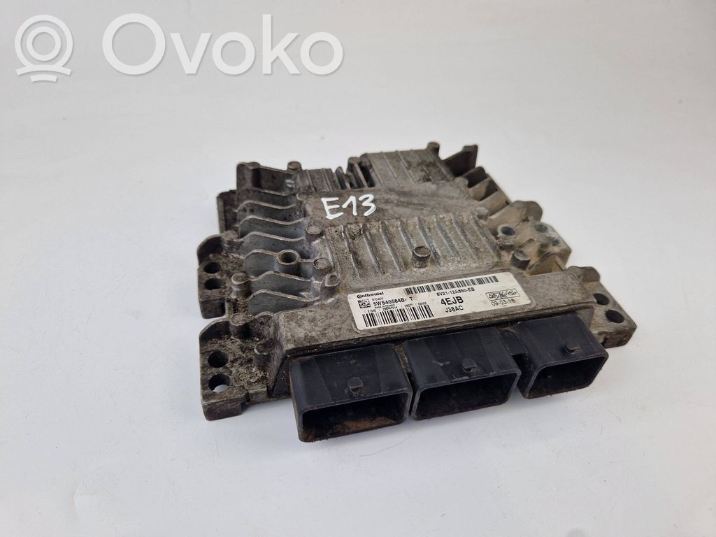 Engine control unit/module   8V2112A650EB,5WS40584B