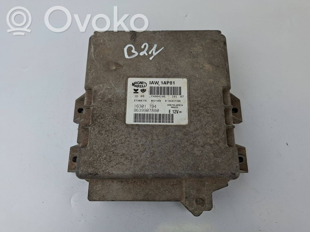 Peugeot 206 Engine control unit/module 