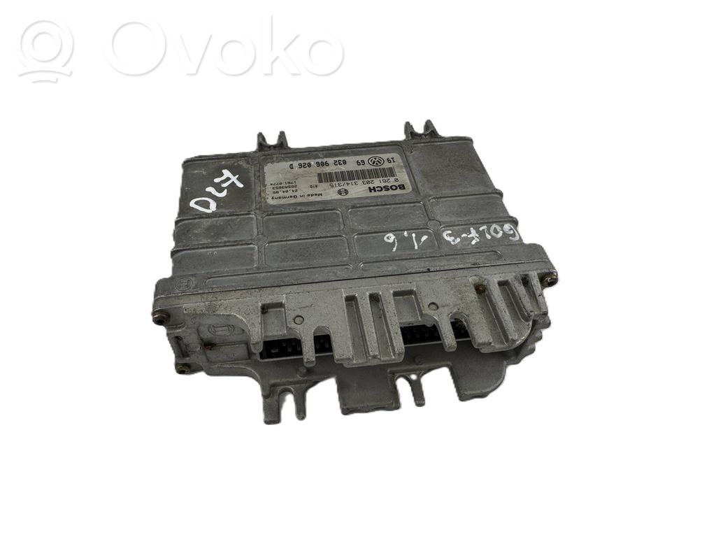 Volkswagen Golf III Engine control unit/module 