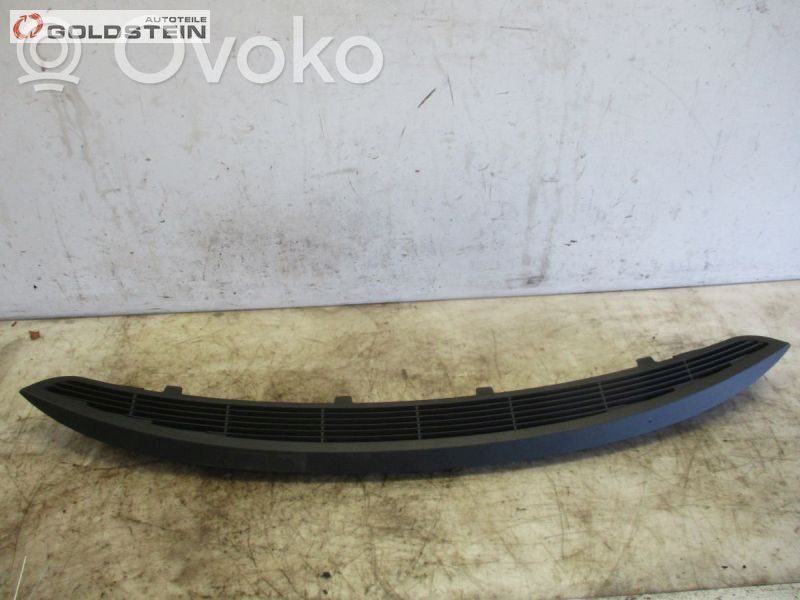 BMW 6 E63 E64 Priekinės arkos apdaila 