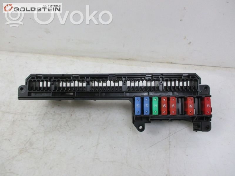 Fuse box set   6957330,6957330