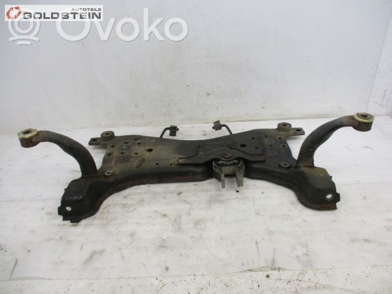 Etuapurunko   4M515019AM,4M515019AM