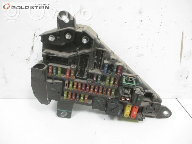 Fuse box set   6906588,6906588