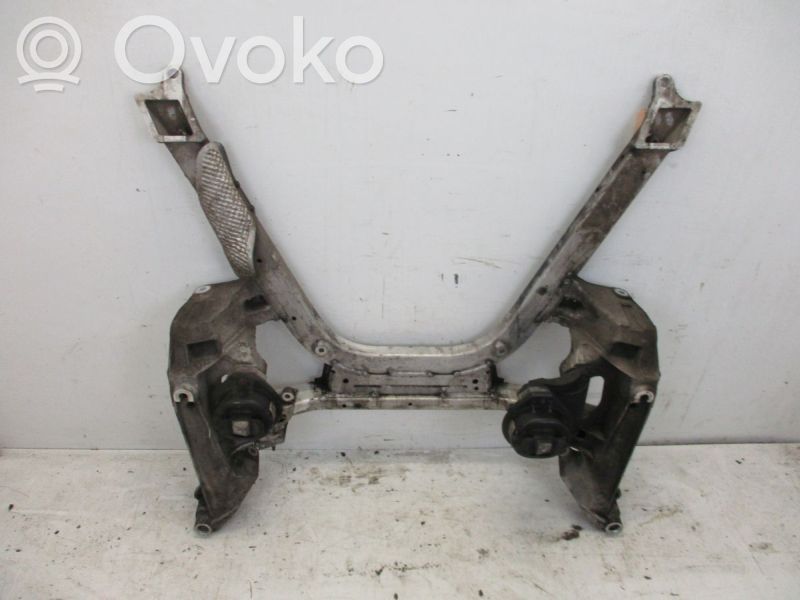 BMW 7 E65 E66 Priekinis traversas 