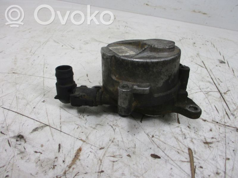 Opel Vivaro Pompă vacuum 