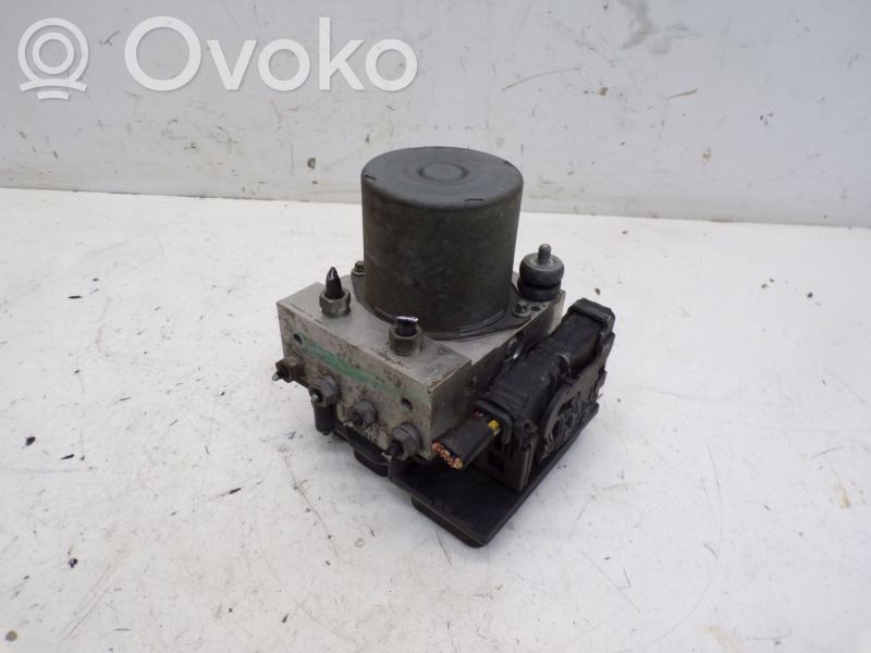 Nissan Note (E11) ABS control unit/module 