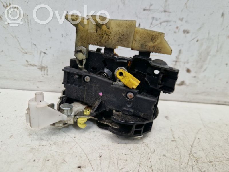 Front door lock   805034470R,805034470R
