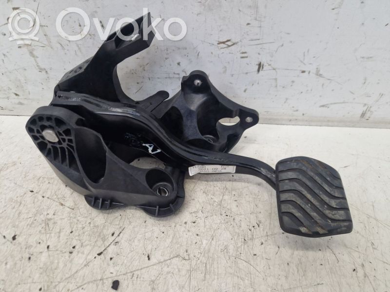 Assemblage pédale   465015MP0A,465015MP0A