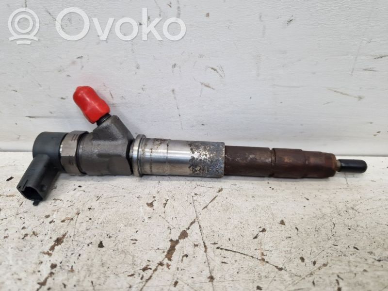 Inyector de combustible   82912226,82912226