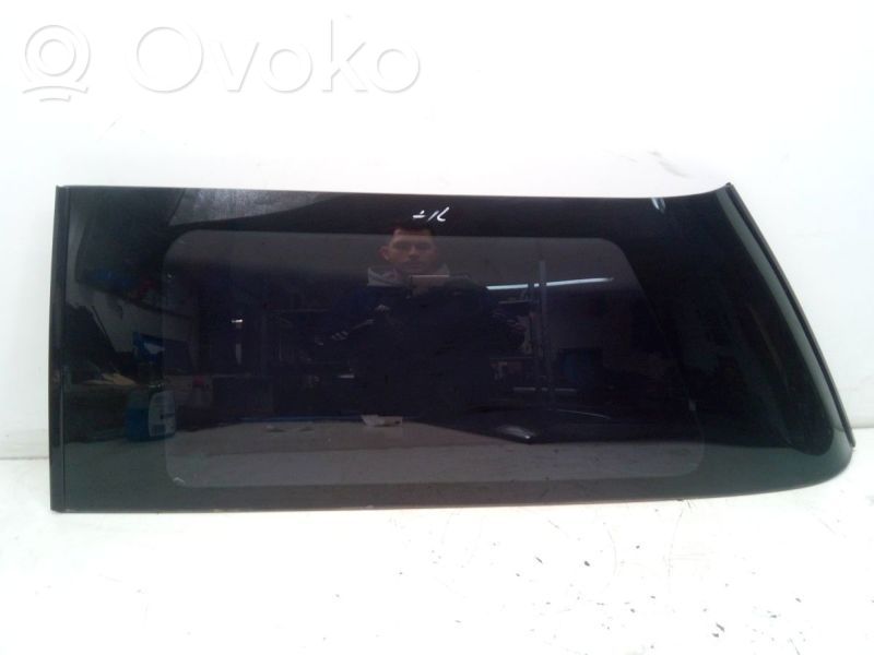 Rear windscreen/windshield window   1166580,1166580