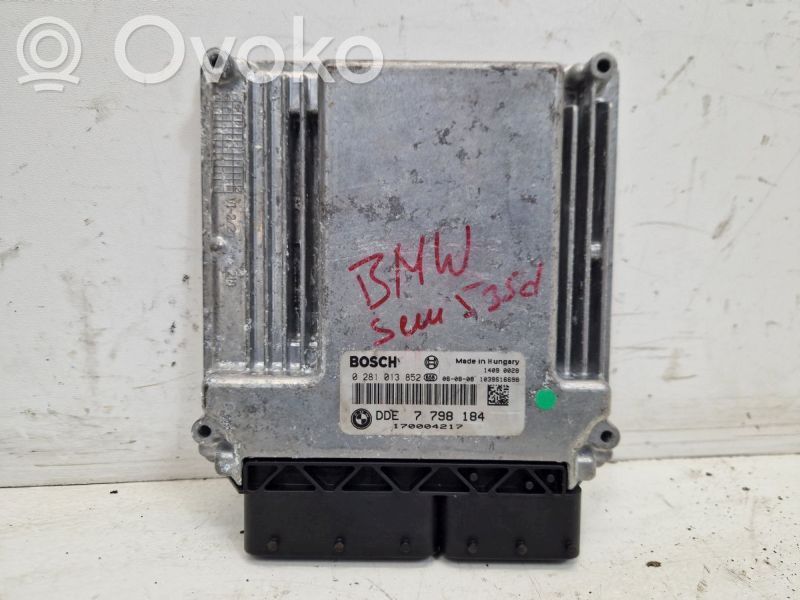 BMW 5 E60 E61 Engine control unit/module 
