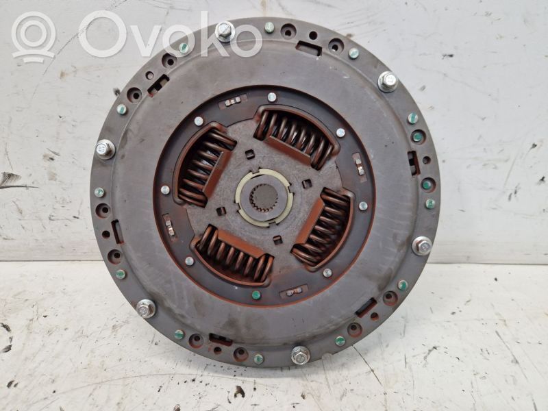 Volante motor   LX6T10C679BF,LX6T10C679BF
