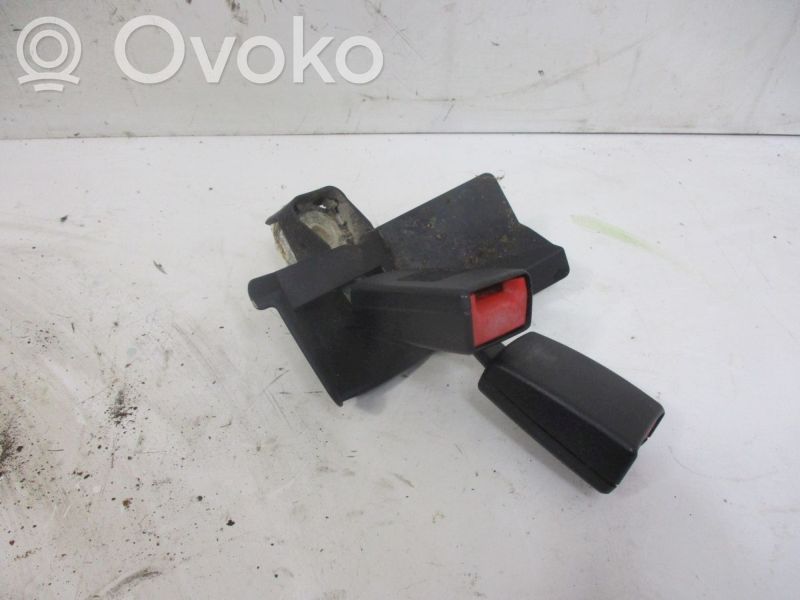 Audi A4 S4 B7 8E 8H Klamra tylnego pasa bezpieczeństwa 