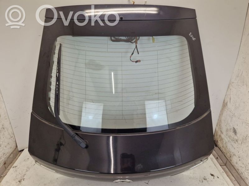 Tailgate/trunk/boot lid