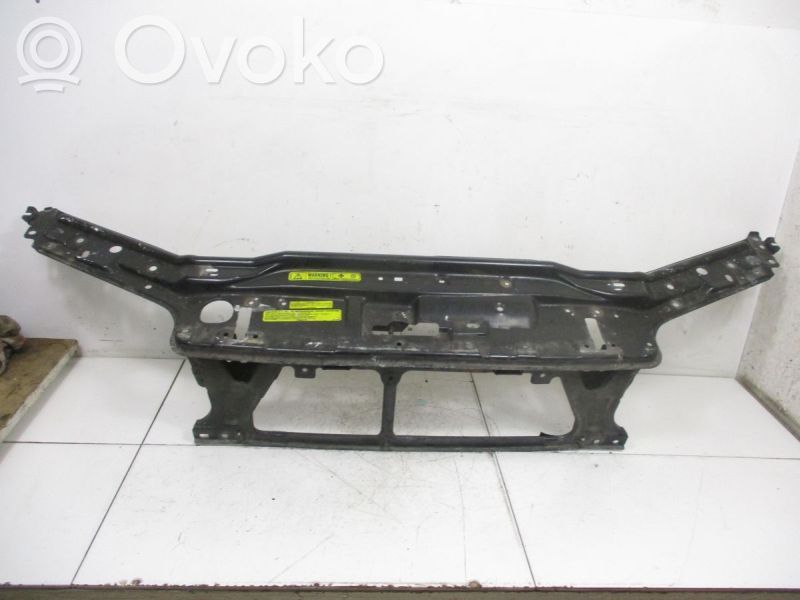 Radiatoru panelis   30734536,30734536