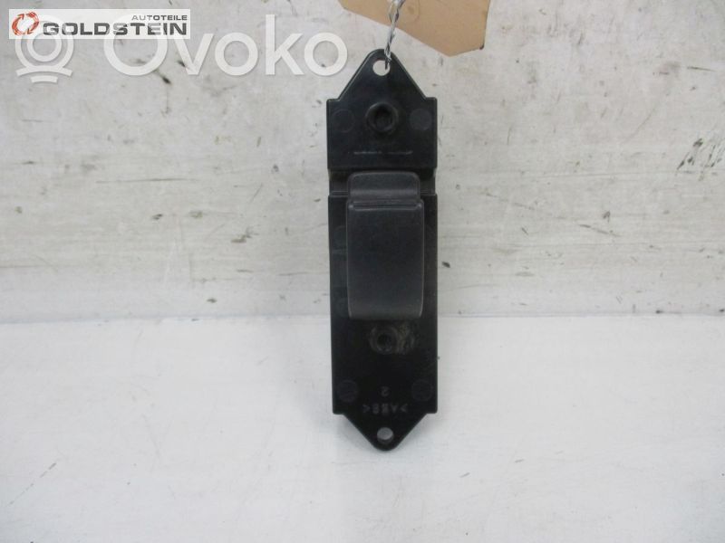 Electric window control switch   MR587957,C8DD394M,C8DD394M,MR587957