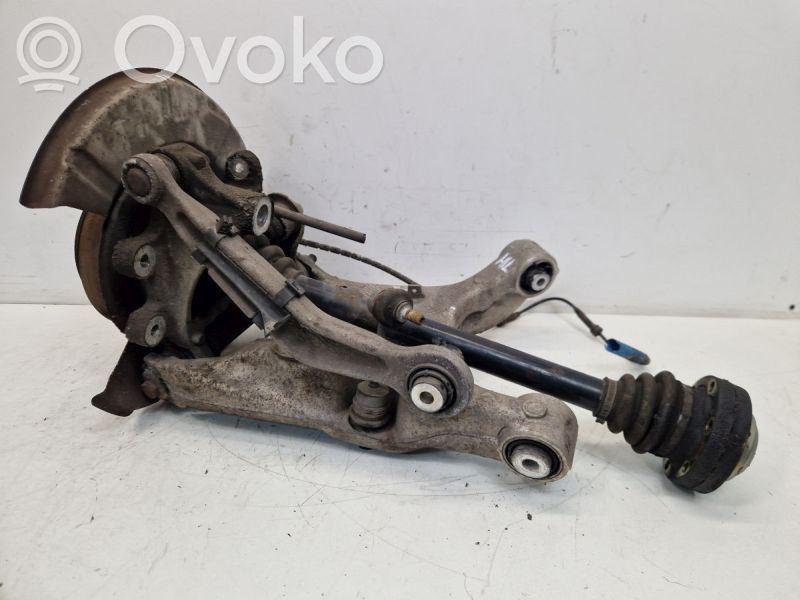 BMW 5 E60 E61 Rear wheel hub spindle/knuckle 