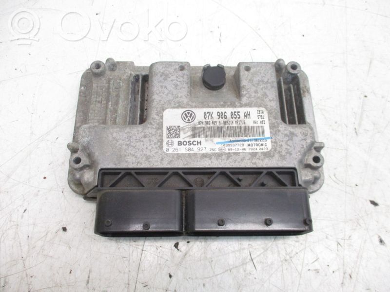 Volkswagen Jetta VI Engine control unit/module 