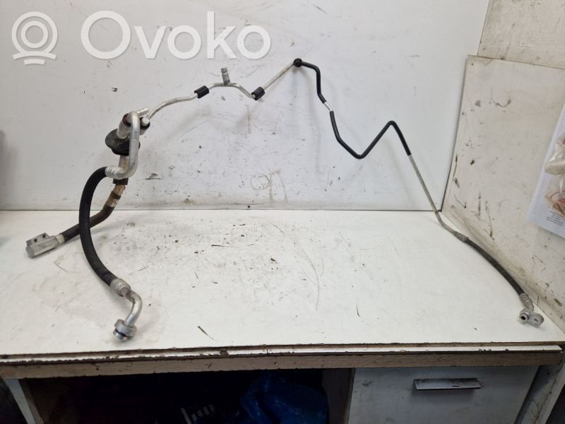 Audi Q5 SQ5 8R Tubo flessibile aria condizionata (A/C) 