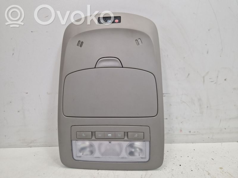 Opel Zafira C Altre luci abitacolo 