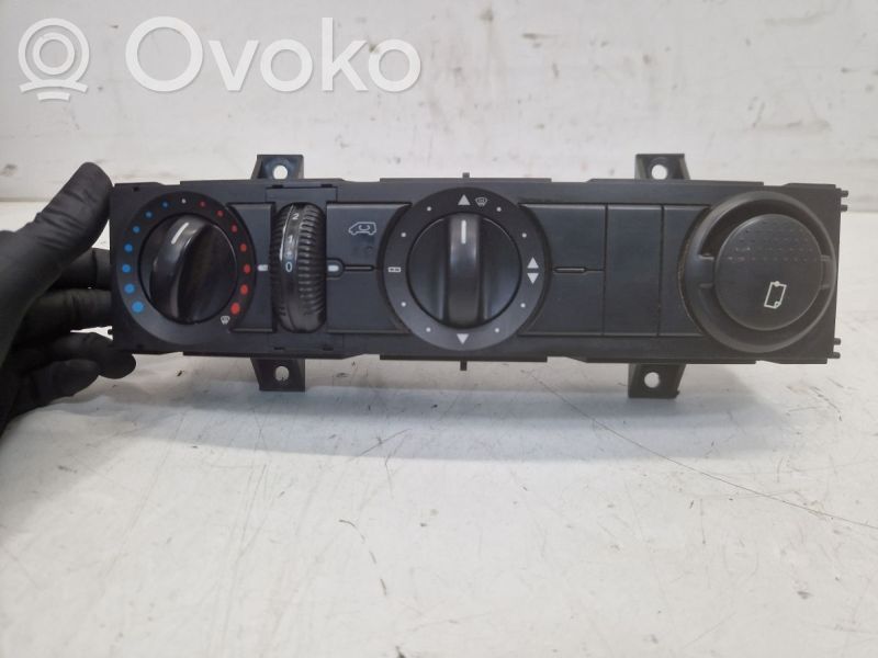 Panel klimatyzacji   A9068300185,A9068300185