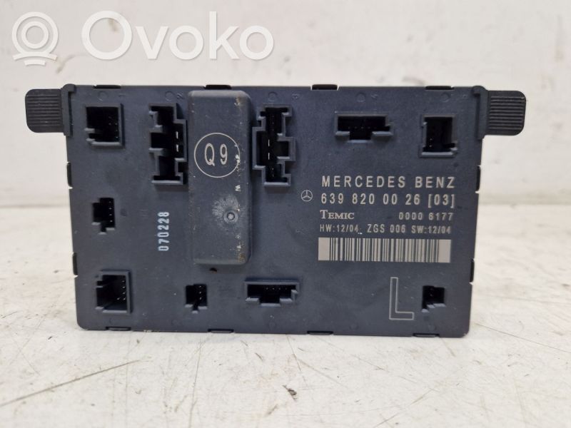 Mercedes-Benz Vito Viano W639 Sterownik / Moduł centralnego zamka 