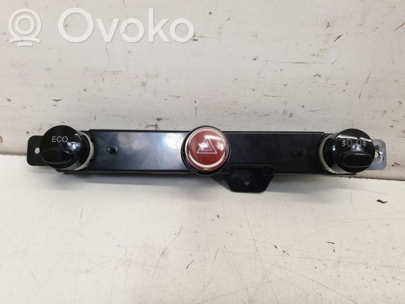 Fiat 500 Interruttore del pedale del freno 