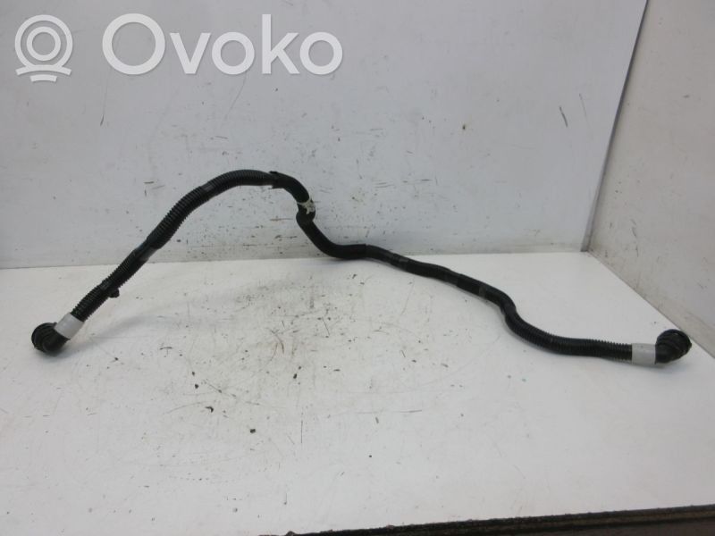 Tesla Model Y Tuyau de radiateur de chauffage 