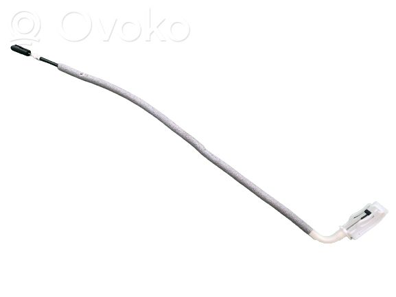 Rear door cable line   7034571