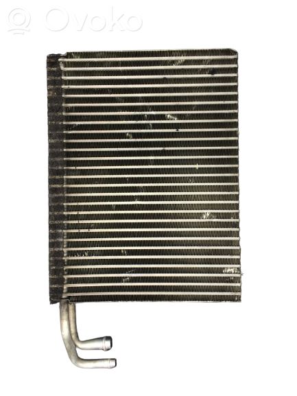 BMW 7 E65 E66 Condenseur de climatisation 