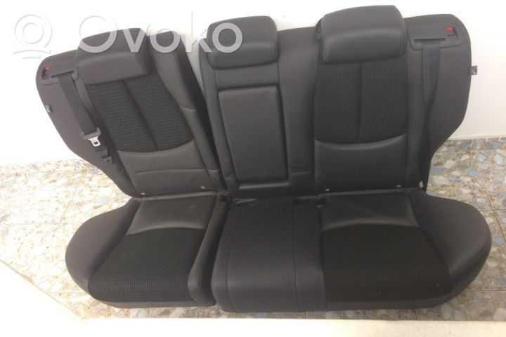 Seat set