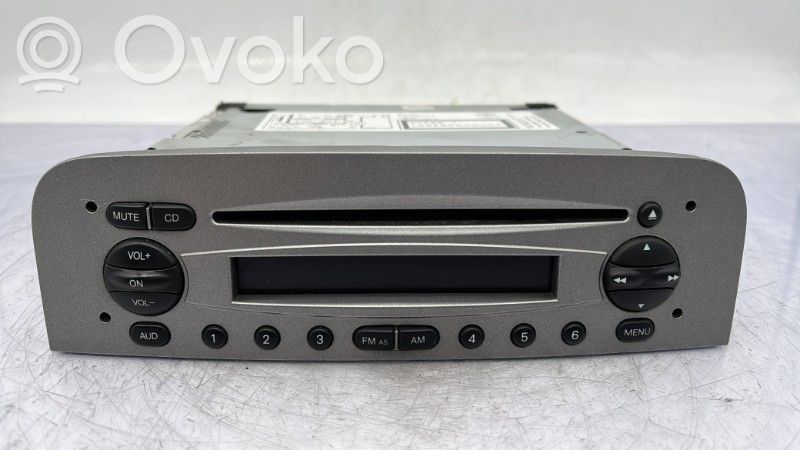 Alfa Romeo 147 Panel / Radioodtwarzacz CD/DVD/GPS 